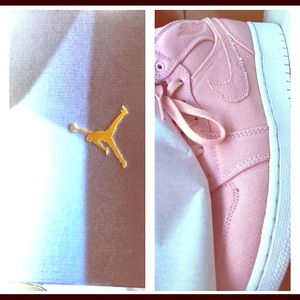 Nike Jordan in baby pink